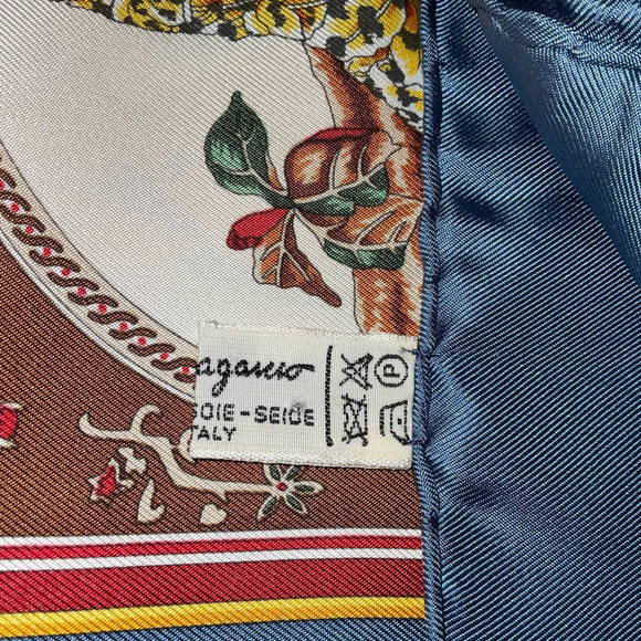 Salvatore Ferragamo 100% Silk Jungle Animals Print Scarf NWT - Picture 4 of 16